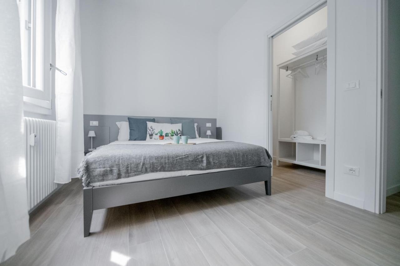 Realkasa La Pigna Flat Apartment Bologna Bagian luar foto