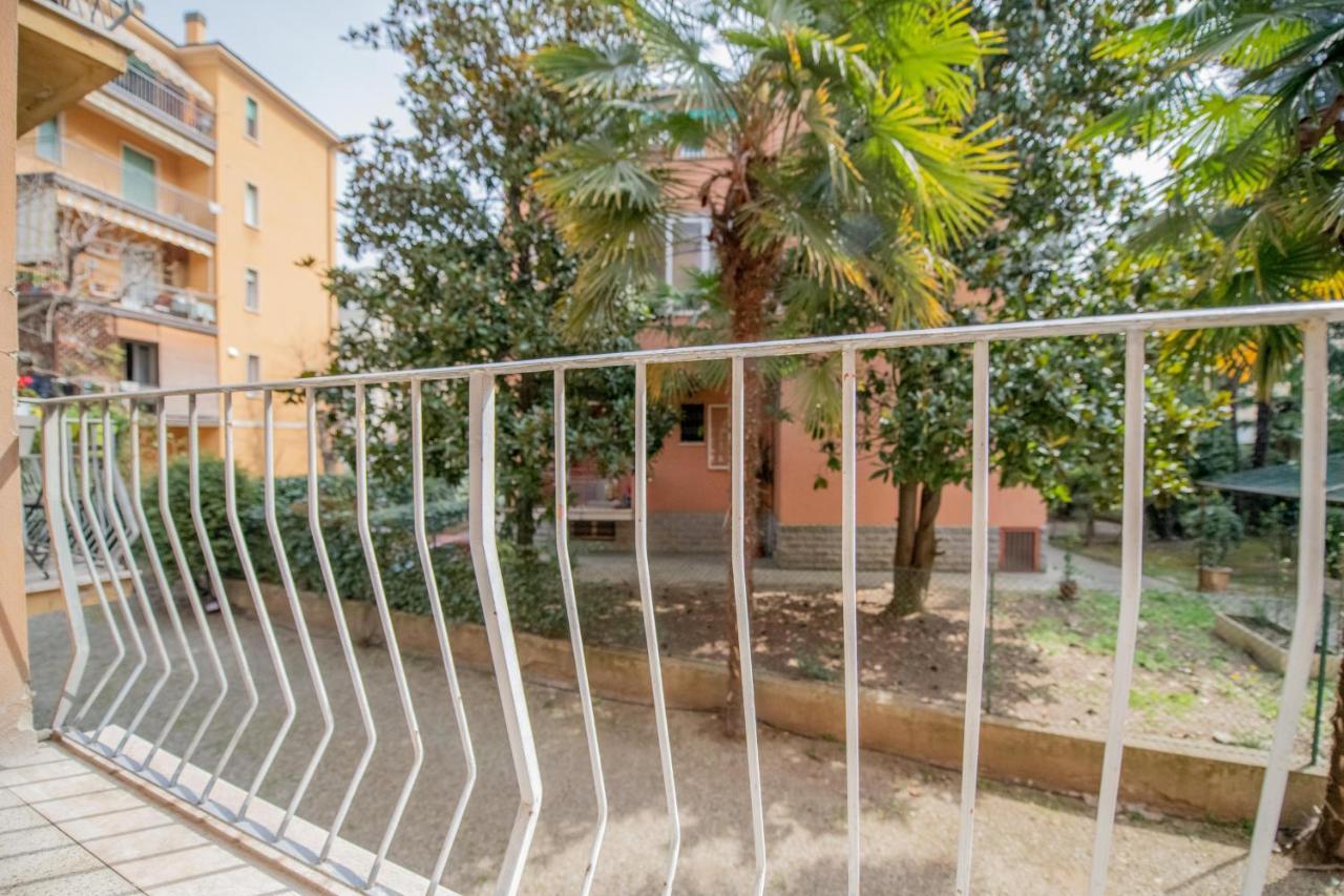 Realkasa La Pigna Flat Apartment Bologna Bagian luar foto