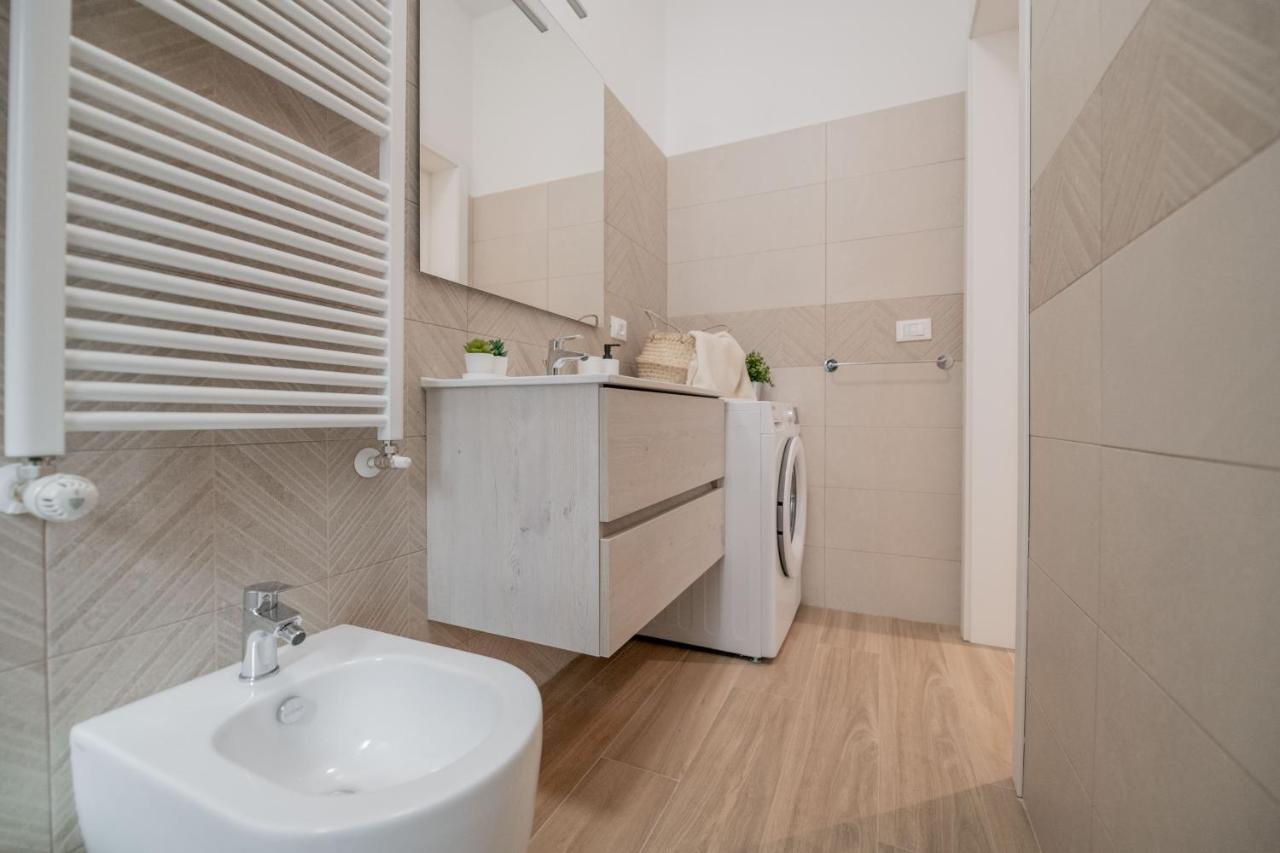 Realkasa La Pigna Flat Apartment Bologna Bagian luar foto
